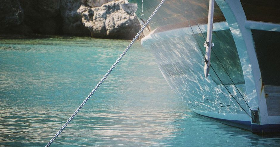 Dónde y cómo fondear en Ibiza